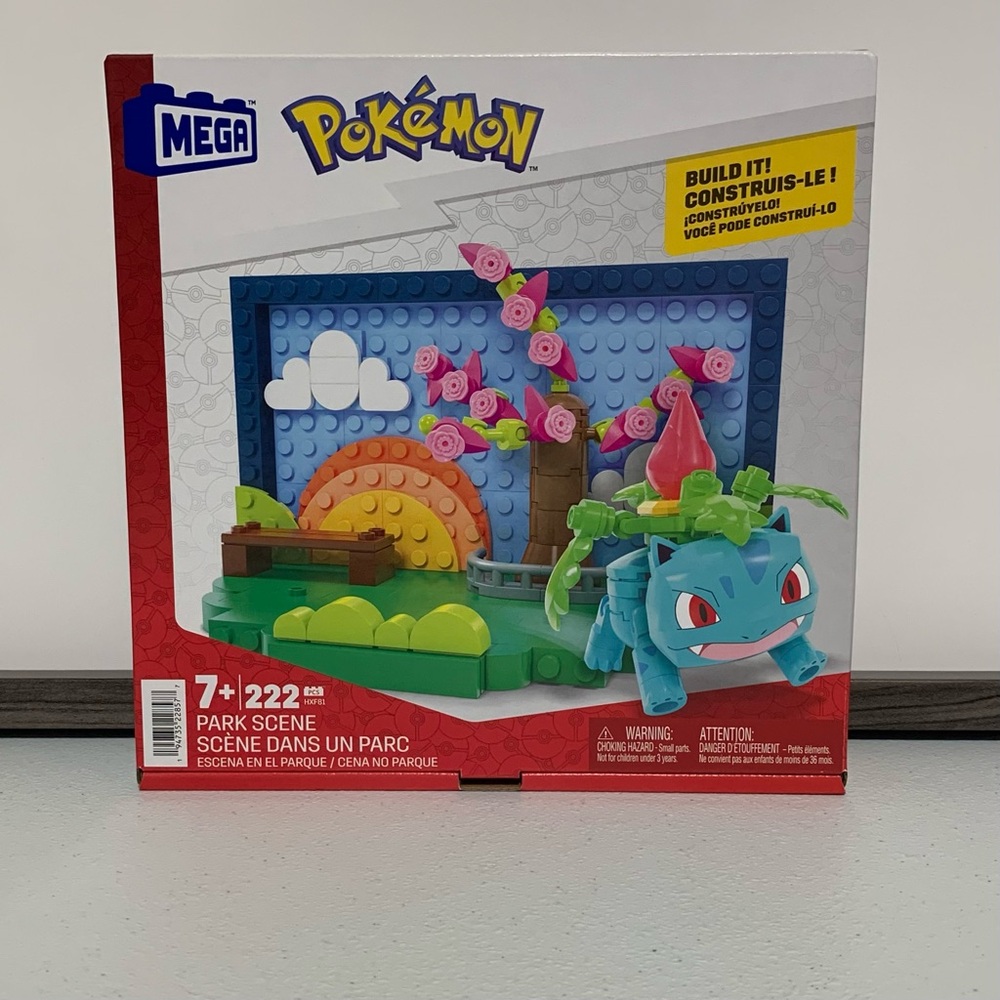 MEGA Pokemon Ivysaur Park Scene Building Set-New